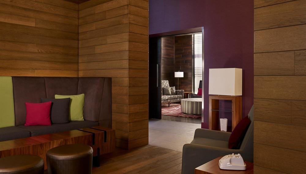 Aloft London Excel Hotel Bagian luar foto
