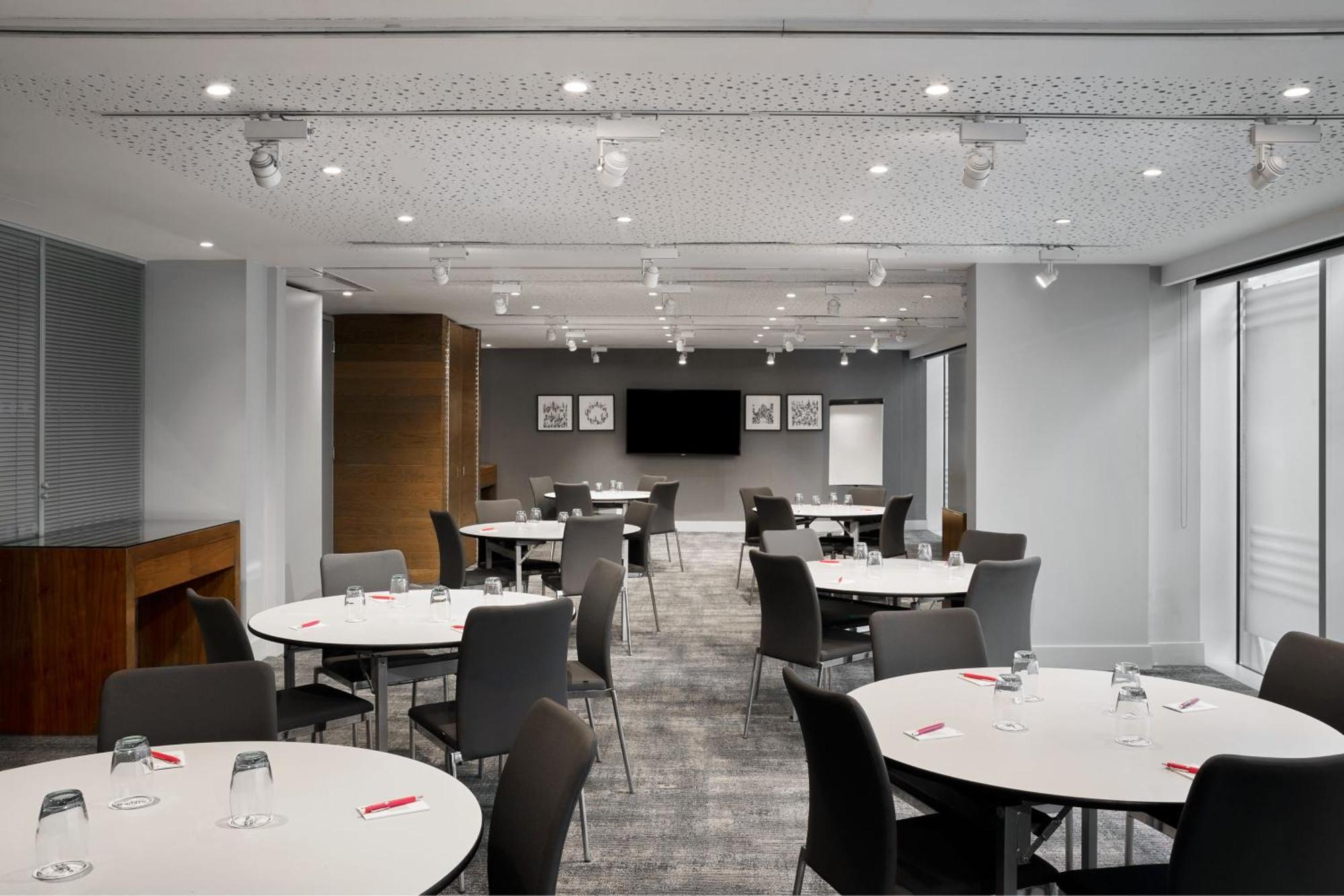 Aloft London Excel Hotel Bagian luar foto
