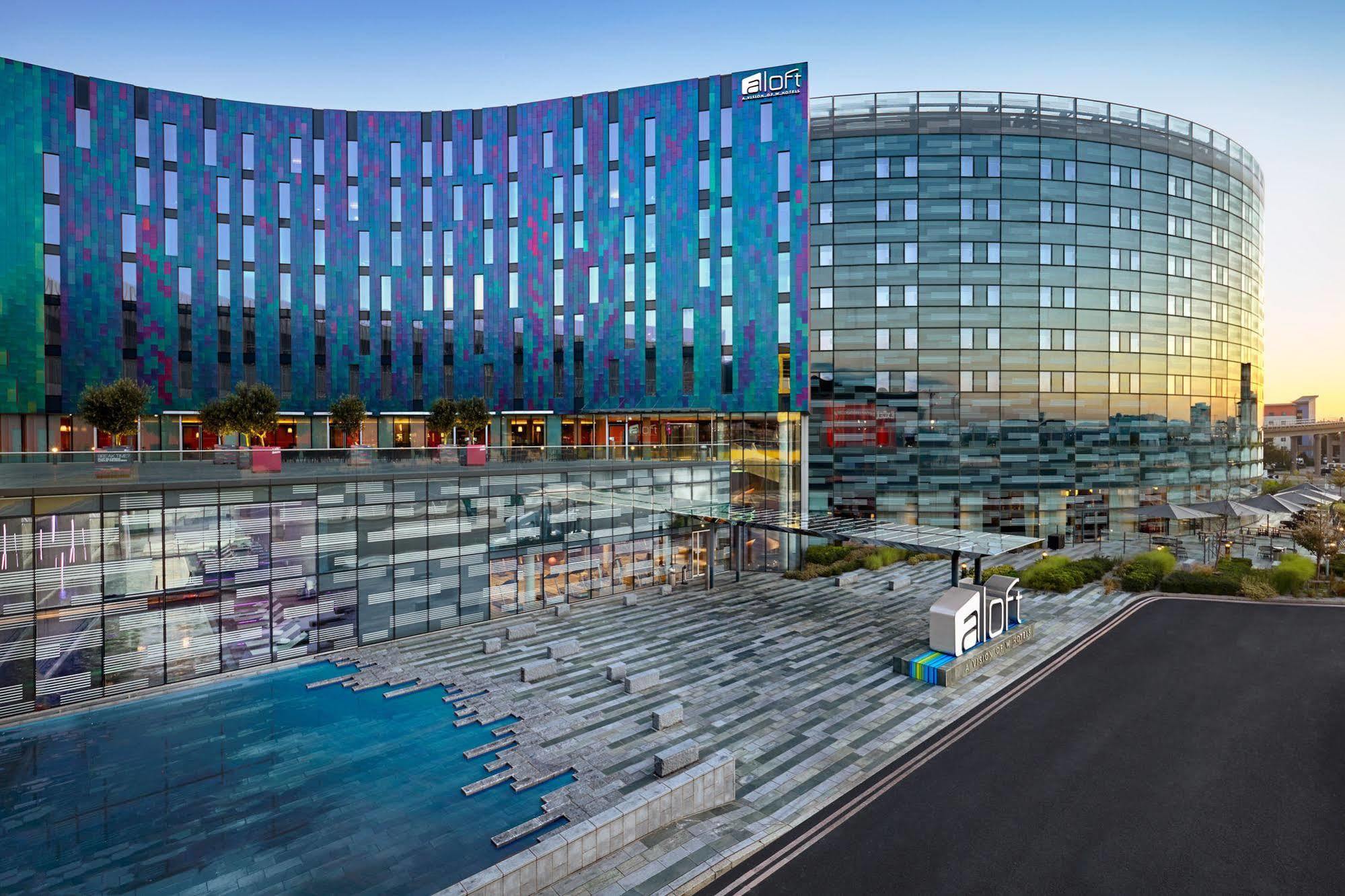 Aloft London Excel Hotel Bagian luar foto